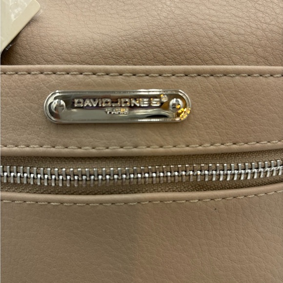 DAVID JONES PARIS NWT Camel Crossbody Bag - Picture 3 of 14